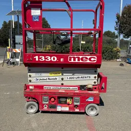 2018 MEC 1330SE Scissor Lift