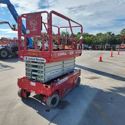 2017 MEC 3346SE Scissor Lift