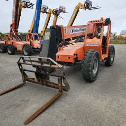 2015 SKYTRAK 6042 Forklift