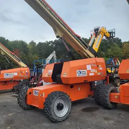 2014 JLG E450AJ Articulating Boom Lift