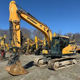 2018 HYUNDAI HX160L Excavator