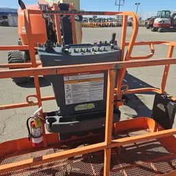 2017 JLG 450AJ Articulating Boom Lift