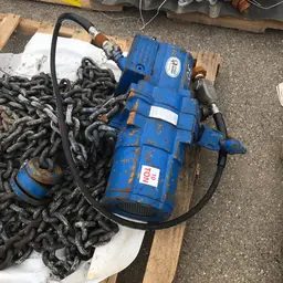 2012 JD NEUHAUS PROFI 10T Hoist