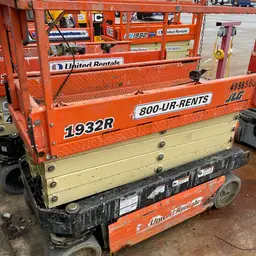 2017 JLG 1932R Scissor Lift
