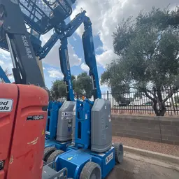 2014 Genie Z-30/20N Articulating Boom Lift
