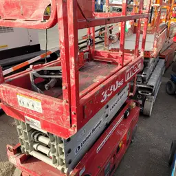 2017 MEC 1330SE Scissor Lift