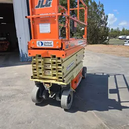 2019 JLG 2632ES Scissor Lift