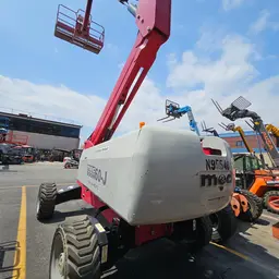 2016 MEC 60JD Boom Lift