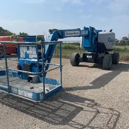 2016 Genie Z-62/40J Articulating Boom Lift