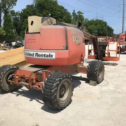 2015 JLG 450AJ Articulating Boom Lift