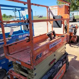 2017 JLG 1932R Scissor Lift