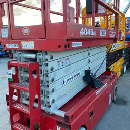 2019 MEC 4046SE Scissor Lift