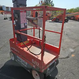2018 Skyjack SJ12 Self-Propelled One-Person Lift