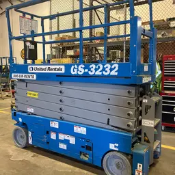 2017 Genie GS-3232 Scissor Lift