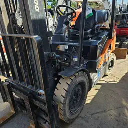 2022 Doosan G25P-7DF Warehouse Forklift