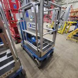 2018 Genie GR-20 Self-Propelled One-Person Lift