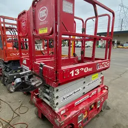 2017 MEC 1330SE Scissor Lift