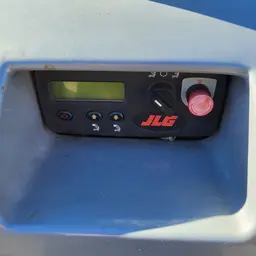 2016 JLG 20MVL Self-Propelled One-Person Lift