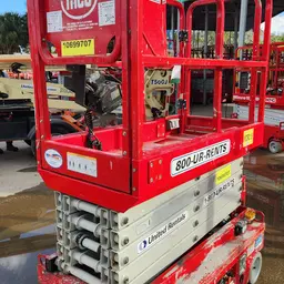 2017 MEC MICRO 19 Scissor Lift
