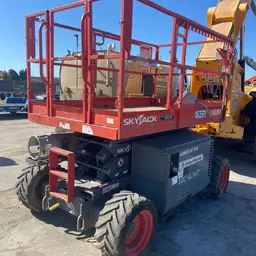 2017 Skyjack SJ6826RT Rough Terrain Scissor Lift
