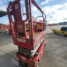 2017 MEC 1930SE Scissor Lift