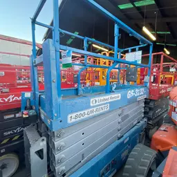 2017 Genie GS-3232 Scissor Lift