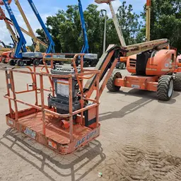 2016 JLG 600AJ Articulating Boom Lift