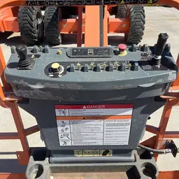 2013 JLG 600AJ Articulating Boom Lift