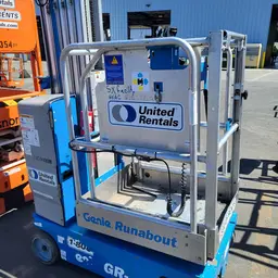 2016 Genie GR-20 Self-Propelled One-Person Lift