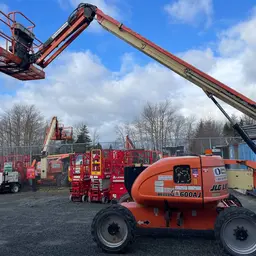 2013 JLG 600AJ Articulating Boom Lift