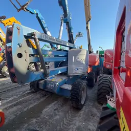 2016 Genie Z-45/25J IC Articulating Boom Lift