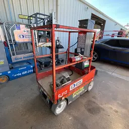 2016 Skyjack SJ12 Self-Propelled One-Person Lift