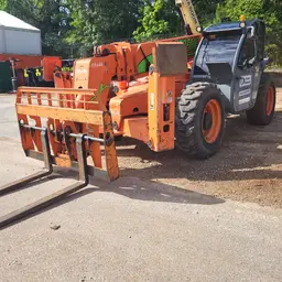 2015 XTREME XR1245 Forklift