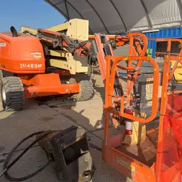 2016 JLG 450AJ Articulating Boom Lift