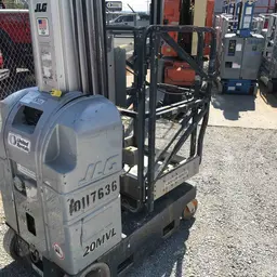2013 JLG 20MVL Self-Propelled One-Person Lift