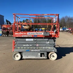 2016 Skyjack SJIII4632 Scissor Lift