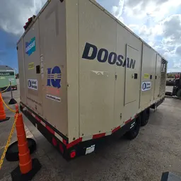 2018 Doosan HP1600WCU-T4FIQ Air Compressor
