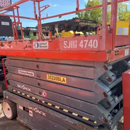 2016 Skyjack SJIII4740 Scissor Lift