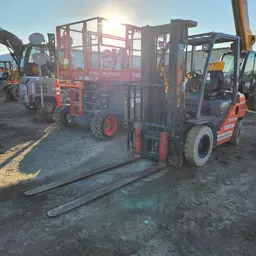 2019 Toyota 8FGU25 Warehouse Forklift