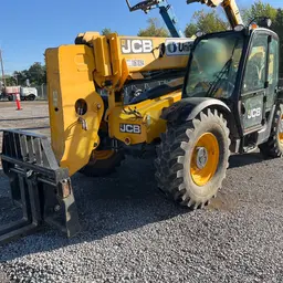 2017 JCB 507-42 Forklift