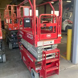 2017 MEC 1930SE Scissor Lift