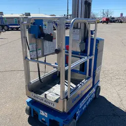 2017 Genie GR-20 Self-Propelled One-Person Lift