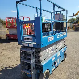 2017 Genie GS-2632 Scissor Lift