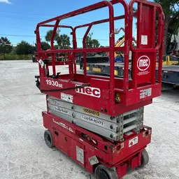 2017 MEC 1930SE Scissor Lift