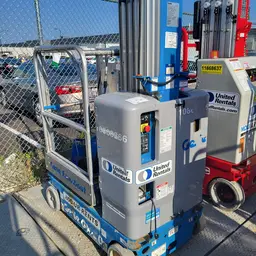 2018 Genie GR-20 Self-Propelled One-Person Lift