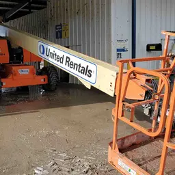 2017 JLG 800S Boom Lift