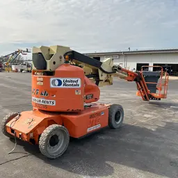 2013 JLG E400AJPN Articulating Boom Lift
