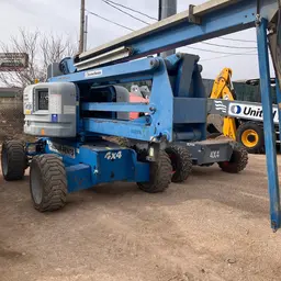 2013 Genie Z-60/34 Articulating Boom Lift