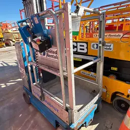 2017 Genie GR-20 Self-Propelled One-Person Lift
