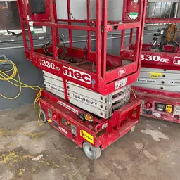 2017 MEC 1330SE Scissor Lift